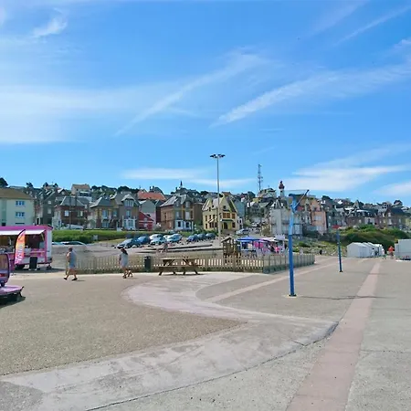 De Front De Mer Avec Terrasse Vue Mer Et Jardin *